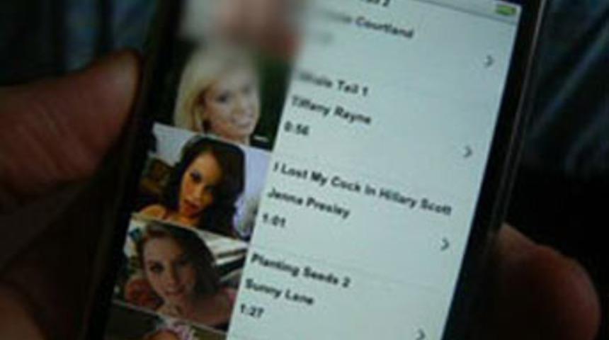 Belediye otob&uuml;s&uuml;nde porno rezaleti