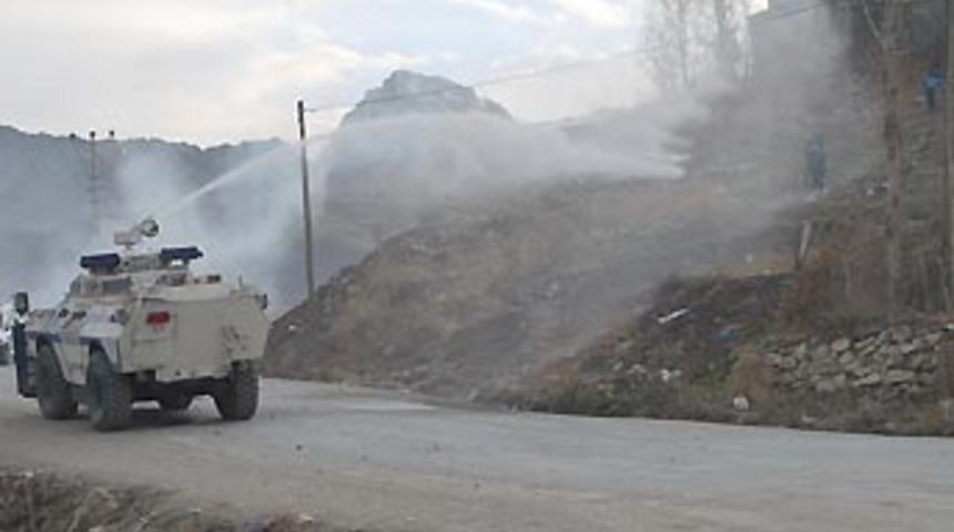 Hakkari yine karıştı