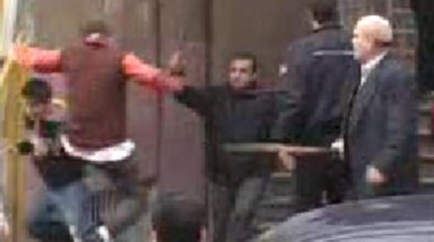 &Ouml;l&uuml;mc&uuml;l tekme!