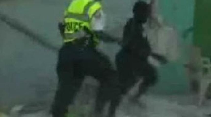 Hamile kadına dayak!