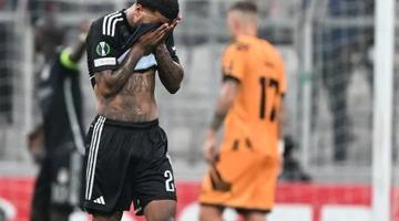 Beşiktaş'ta Valentin Rosier ile yollar ayrıldı! Bonservis bedelini gören taraftarlar büyük şok yaşadı