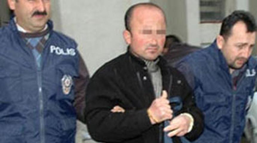 Yerine işe alınan kişiyi &ouml;ld&uuml;rd&uuml;