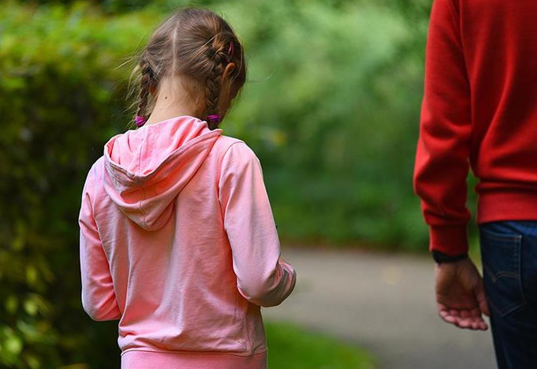 Anne ve babalar dikkat! &Ccedil;ocuğunuza bu kelimeyi s&ouml;ylerken bir kez daha d&uuml;ş&uuml;n&uuml;n