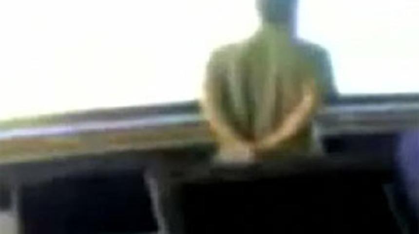 Somalili korsanların &ccedil;ektikleri g&ouml;r&uuml;nt&uuml;ler