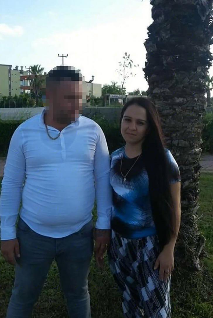 Antalya'da korkunç cinayet! 17 bıçak darbesi ile öldürülen 3 çocuk annesinin cenazesi gözyaşları içinde alındı G3