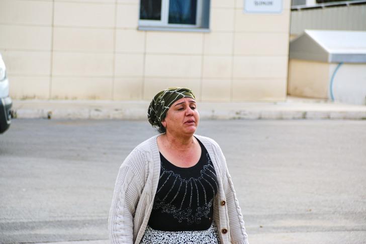 Antalya'da korkunç cinayet! 17 bıçak darbesi ile öldürülen 3 çocuk annesinin cenazesi gözyaşları içinde alındı G5