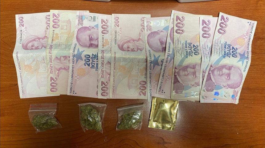 Şişli'de üzerinde uyuşturucu bulunan şüpheli gözaltına alındı