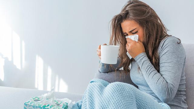 Hastaneler dolup taşıyor! Bakan Koca ve Prof. Dr. Ateş Kara'dan salgın uyarısı: Türkiye o 3 virüsün etkisi altında