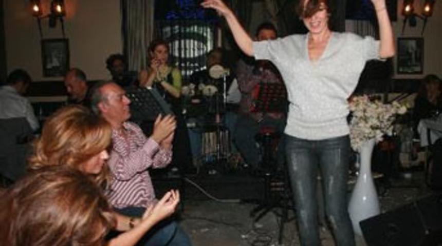 İpek Tuzcuoğlu'nun coştuğu gece