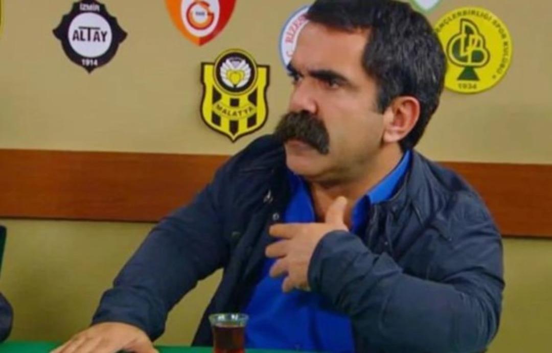 '&Ccedil;aylar' repliğiyle hafızalara kazındı! &Ccedil;ocuklar Duymasın'ı &Ccedil;aycı H&uuml;seyin'i yeni imajı sosyal medyada g&uuml;ndem oldu