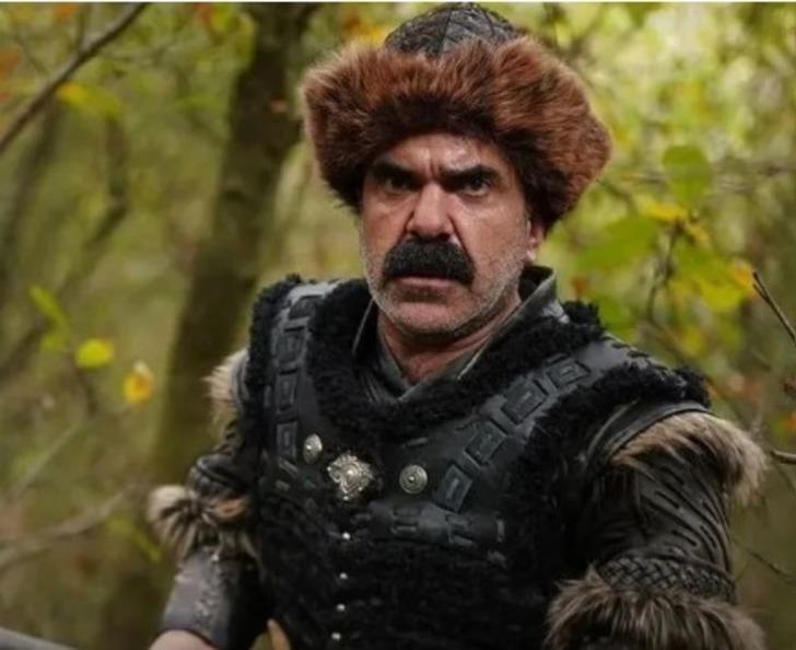 'Çaylar' repliğiyle hafızalara kazındı! Çocuklar Duymasın'ı Çaycı Hüseyin'i yeni imajı sosyal medyada gündem oldu G1