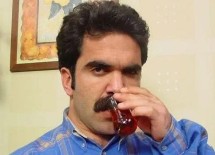 'Çaylar' repliğiyle hafızalara kazındı! Çocuklar Duymasın'ı Çaycı Hüseyin'i yeni imajı sosyal medyada gündem oldu G2