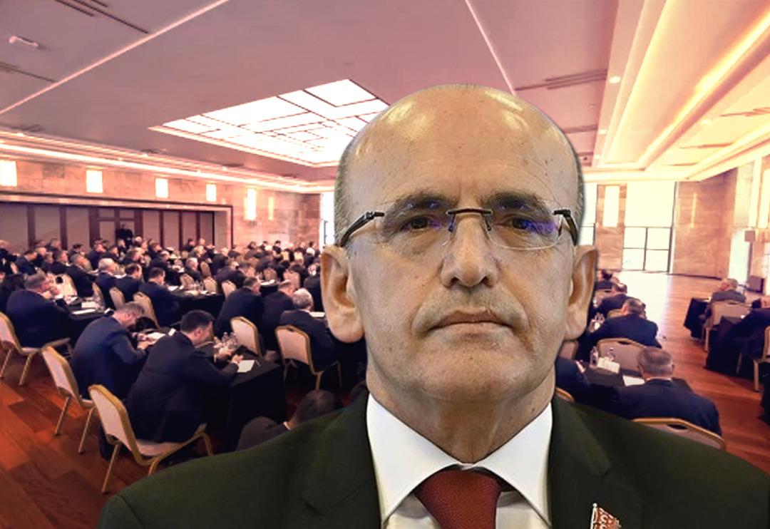 'Babanızın parası değil' diyerek uyardı! Valiler Toplantısı'na Bakan Şimşek'in tasarruf mesajı damga vurdu... Makam aracı i&ccedil;in TOGG &ouml;nerisi