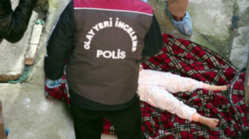 Kızını &ouml;ld&uuml;r&uuml;p camdan attı iddiası