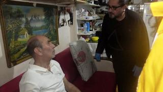 Ekipleri alarma geçirdi, sözleri şaşkına çevirdi! 'Ben ölmedim mi ya'