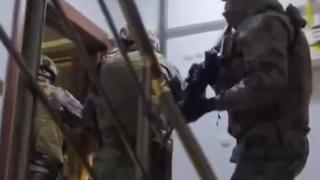 Hesabına dolandırıcılık parası geldiğini duyan vatandaşlar oltaya düşüyordu! Nitelikli dolandırıcılar için harekete geçildi: 51 kişi yakalandı