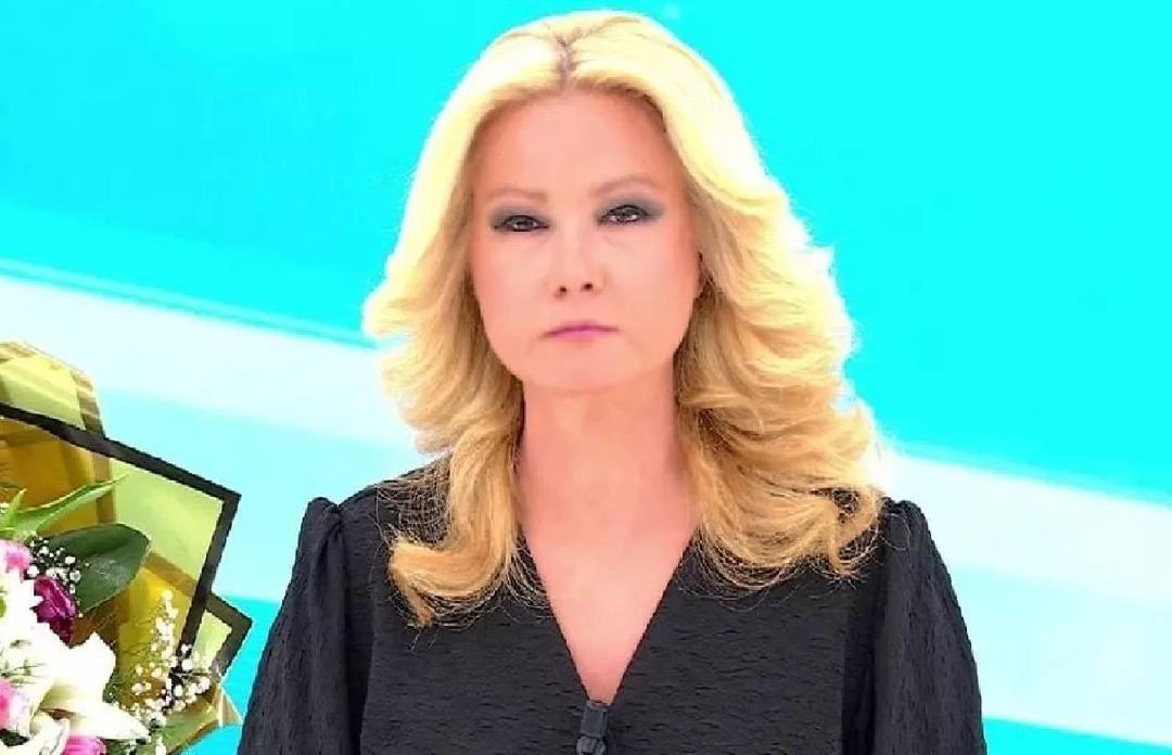 M&uuml;ge Anlı şehit haberleri sonrası yaptığı a&ccedil;ıklamayla sosyal medyada tepki &ccedil;ekince &ccedil;ıldırdı: Geri zek&acirc;lılara s&ouml;yl&uuml;yorum buradan...