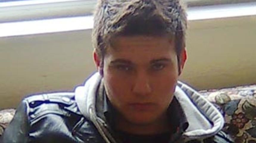 &Ouml;ğretmen dayağı intihara s&uuml;r&uuml;kledi