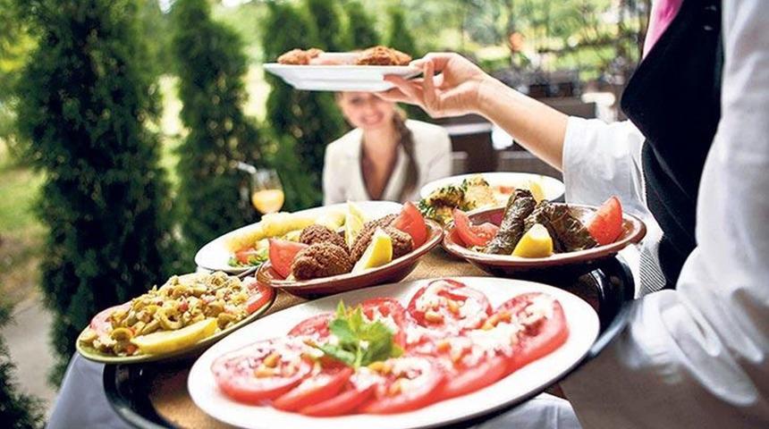 Çeşme'nin meşhur lahmacunun fiyatını bile solladı! Uludağ'daki rakamları görenler tekrar tekrar baktı