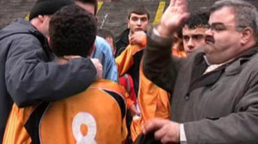 Okul m&uuml;d&uuml;r&uuml;nden tokatlı uyarı