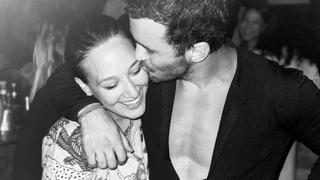 Barış Arduç eşi Gupse Özay'ı öpücüklere boğdu! O anlar geceye damga vurdu