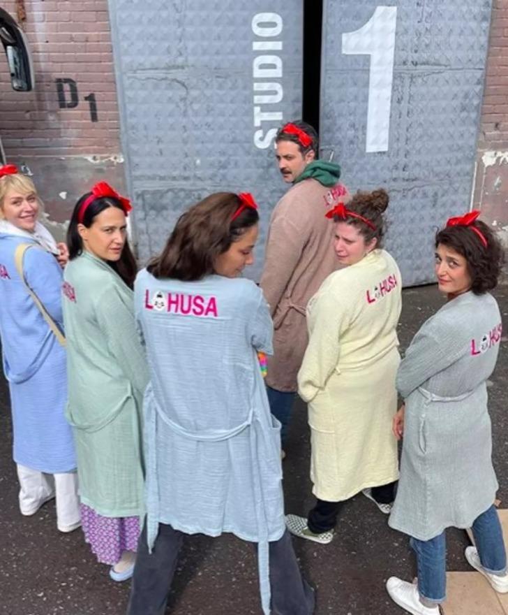 Barış Arduç eşi Gupse Özay'ı öpücüklere boğdu! O anlar geceye damga vurdu G5