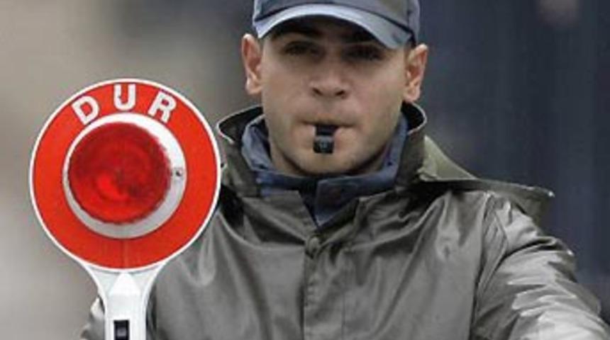 "Askerin kanadını kırma &ccedil;abaları"