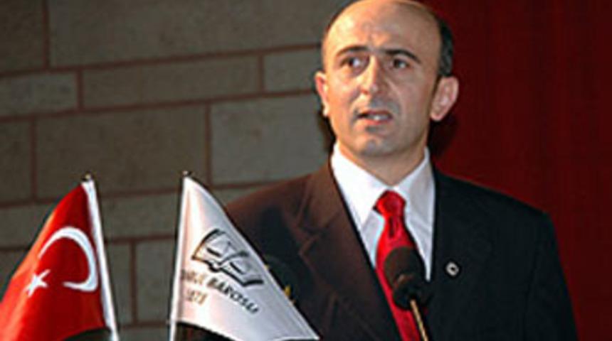 Emin ağaoğlu kozmik odaya girmiş