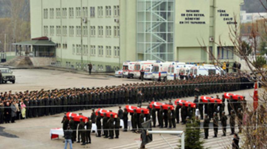 Şehitlerimizi uğurladık