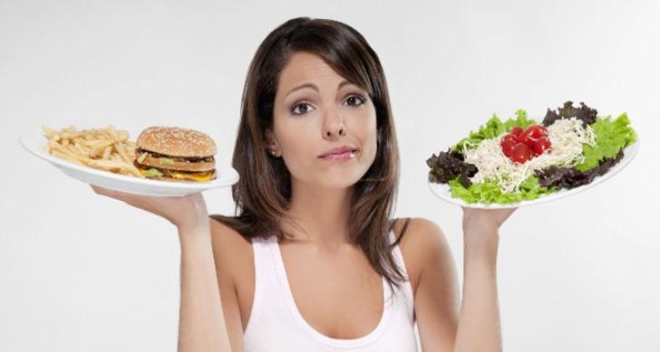 Diyetisyenler bu yiyeceği ağzına sürmüyor! Herkesin dolabında var ama... Verdiği zararlar inanılmaz G3