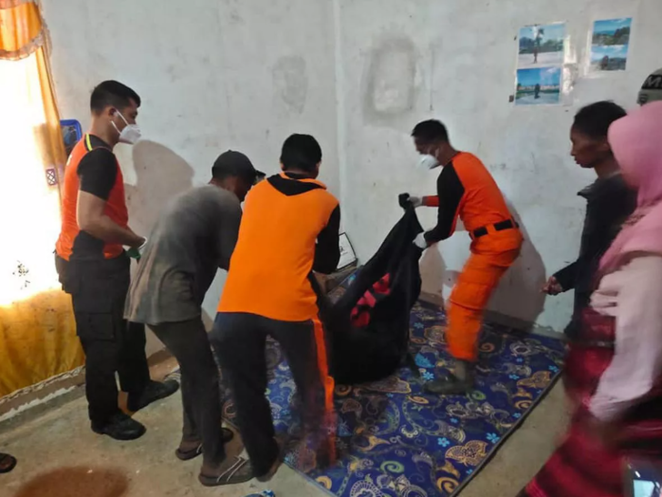 Kardeşleriyle balık tutmaya giden 9 yaşındaki kız timsahların saldırısına uğradı! Kimse hiçbir şey yapamadan sadece izledi G1