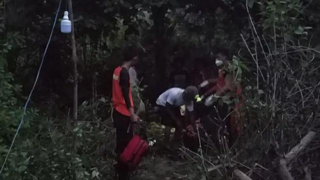 Kardeşleriyle balık tutmaya giden 9 yaşındaki kız timsahların saldırısına uğradı! Kimse hiçbir şey yapamadan sadece izledi