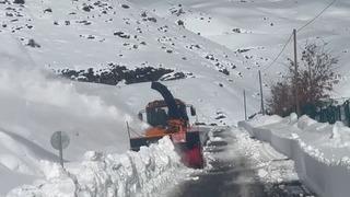 Bingöl, Batman ve Şırnak'ta kar nedeniyle 104 yerleşim yerinin yolu ulaşıma kapandı