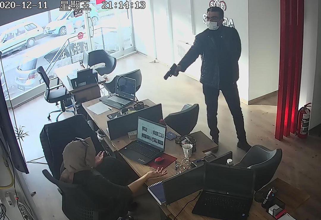 Dehşete d&uuml;ş&uuml;ren g&ouml;r&uuml;nt&uuml;lere rağmen Yargıtay&rsquo;dan dikkat &ccedil;eken karar! Hapis cezası bozuldu, sebebi ise&hellip;