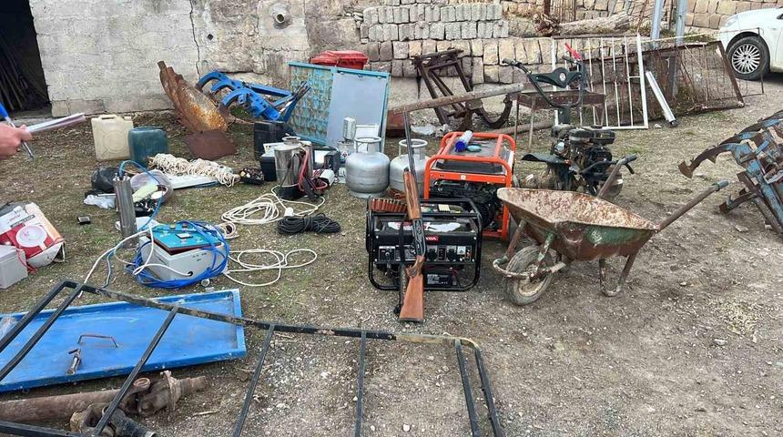 16 bağ evinden hırsızlık yapan şahıs yakalandı