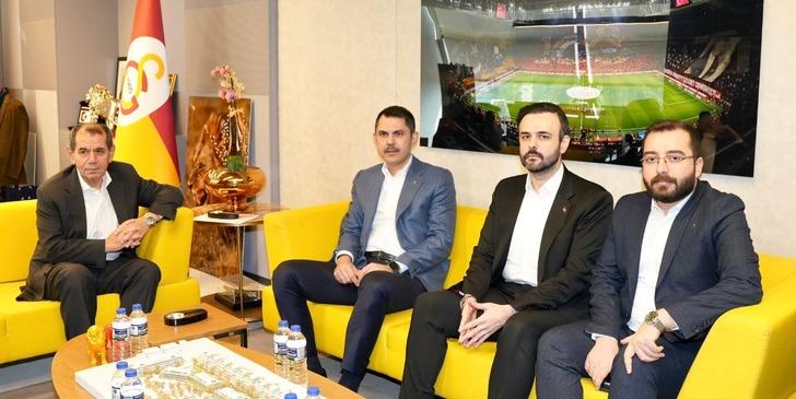 Dursun Özbek'ten Murat Kurum için övgü dolu sözler! Toplantıya damga vurdu... "Son derece eminim" diyerek açıkladı: İstanbul için bir şans! G2