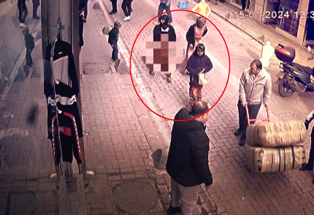 3 kadın birden soyunmaya başladı, herkes dondu kaldı! Film gibi olay... Polis her yerde onları arıyor