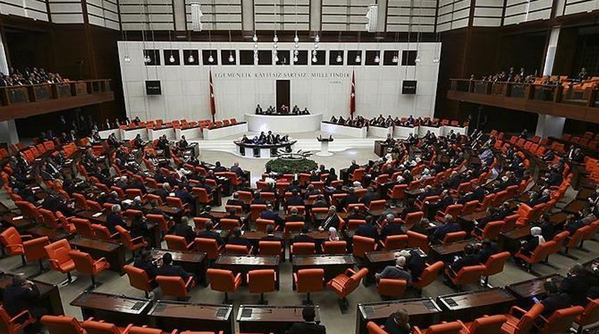 Aden Körfezi tezkeresi TBMM'de kabul edildi