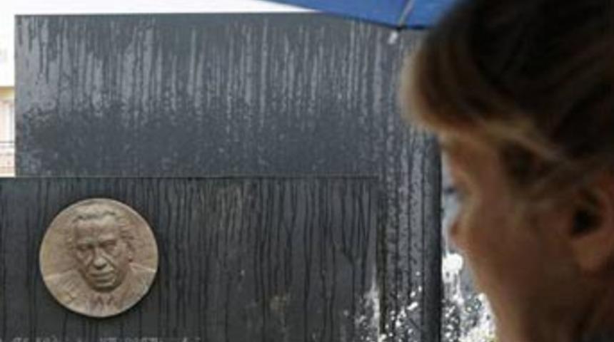 Papadopulos'un kemikleri neden &ccedil;alındı?