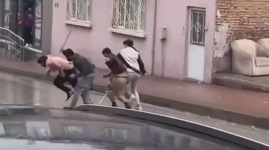 Sokak ortasında kavga eden yabancı uyruklu şahıslar sınır dışı edilecek