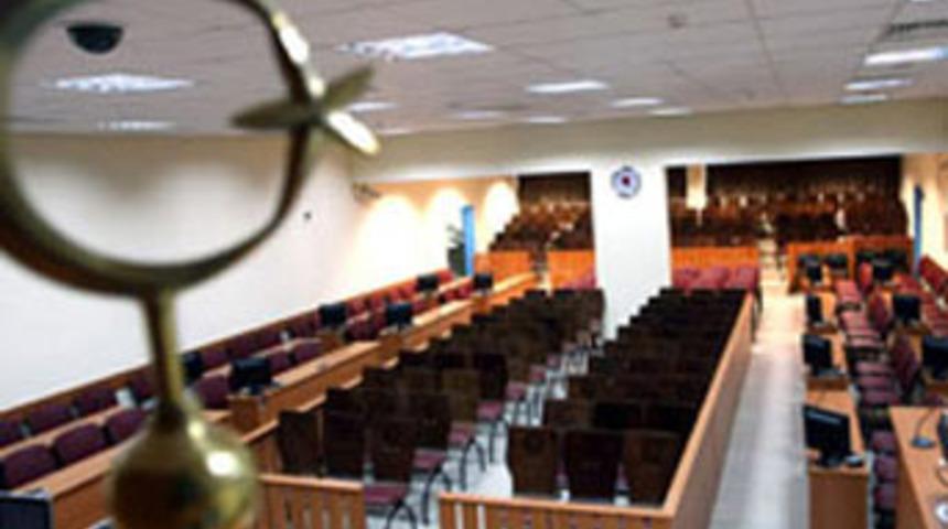 Ergenekon'da iki s&uuml;rpriz tahliye