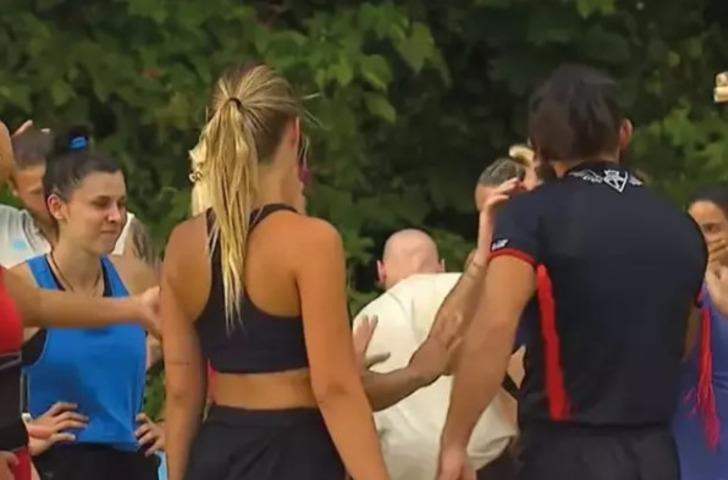 Survivor'da tansiyon iyice yükseldi! Turabi ve Hakan birbirine girdi! Acun Ilıcalı yine sert çıktı G2