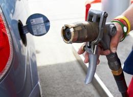 Akaryakıtta sessizlik bozuldu! İki haftalık arayı otogaz zammı bitirdi (18 Ocak Perşembe güncel benzin, motorin, LPG fiyatları)