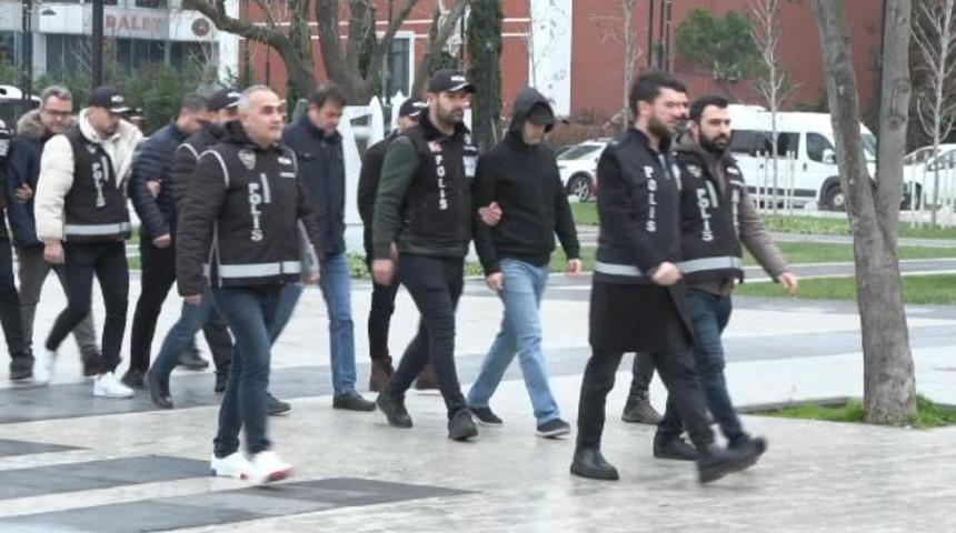 SON DAKİKA | İstanbul'daki Büyükçekmece Belediyesi’ne rüşvet operasyonu! Belediye başkan yardımcısı da var
