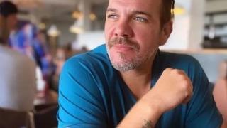 Türkiye'yi terk eden Tolga Karel yemek fiyatlarına isyan etti! Dolar bazında...