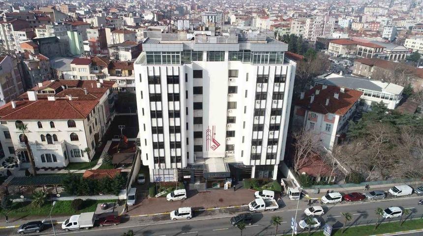 Karesi ve Altıeylül belediye binaları yıkılıyor