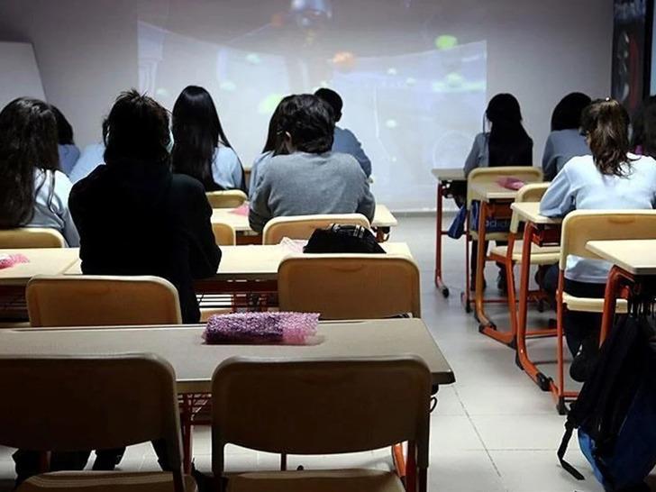 MEB'e şikayet yağıyor! Özel okullarda istenen zamlar velileri çıldırttı! Yemek için yıllık 100 bin lira istediler, günlüğü 568 TL'ye denk geliyor... G3