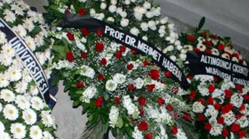 Haberal babasının cenazesine katılamadı