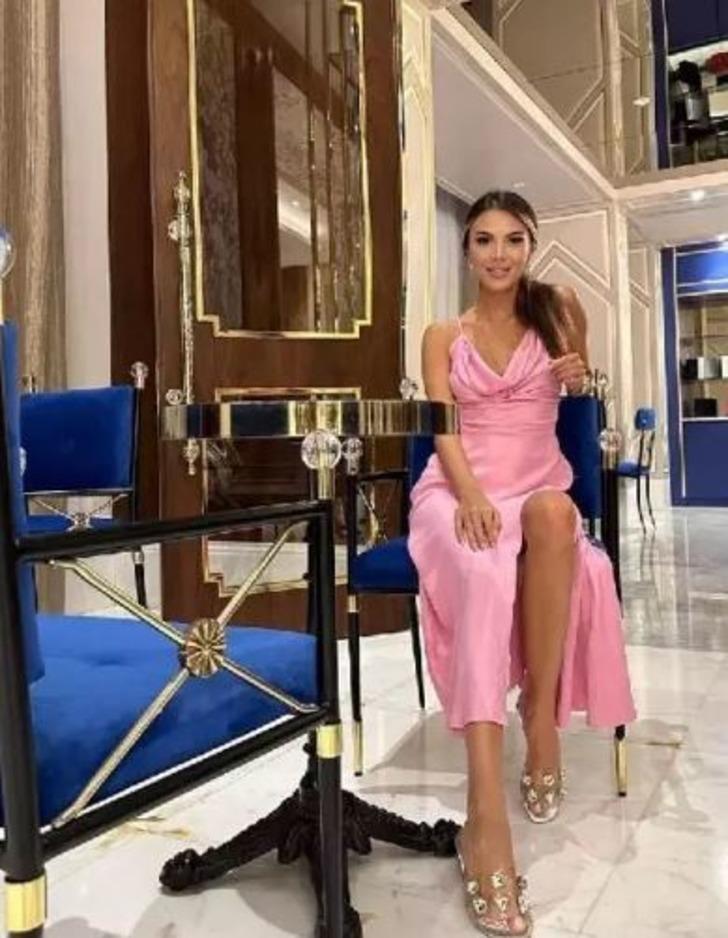 Esra Akman'ın kardeşi 11. kattan düştü! Özlem Akman'ın düşme sonrası anı kameraya kaydedildi! Kan donduran anlar G3