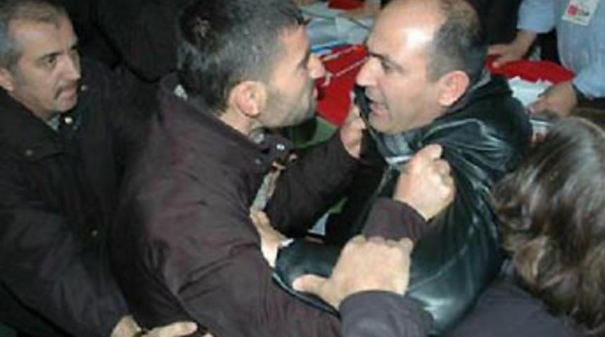 CHP'liler birbirine girdi